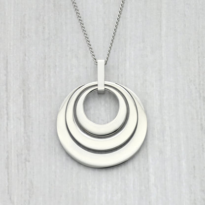 Fashion Circle Pendant Necklace Gift for Women Girls Stainless Steel Jewelry