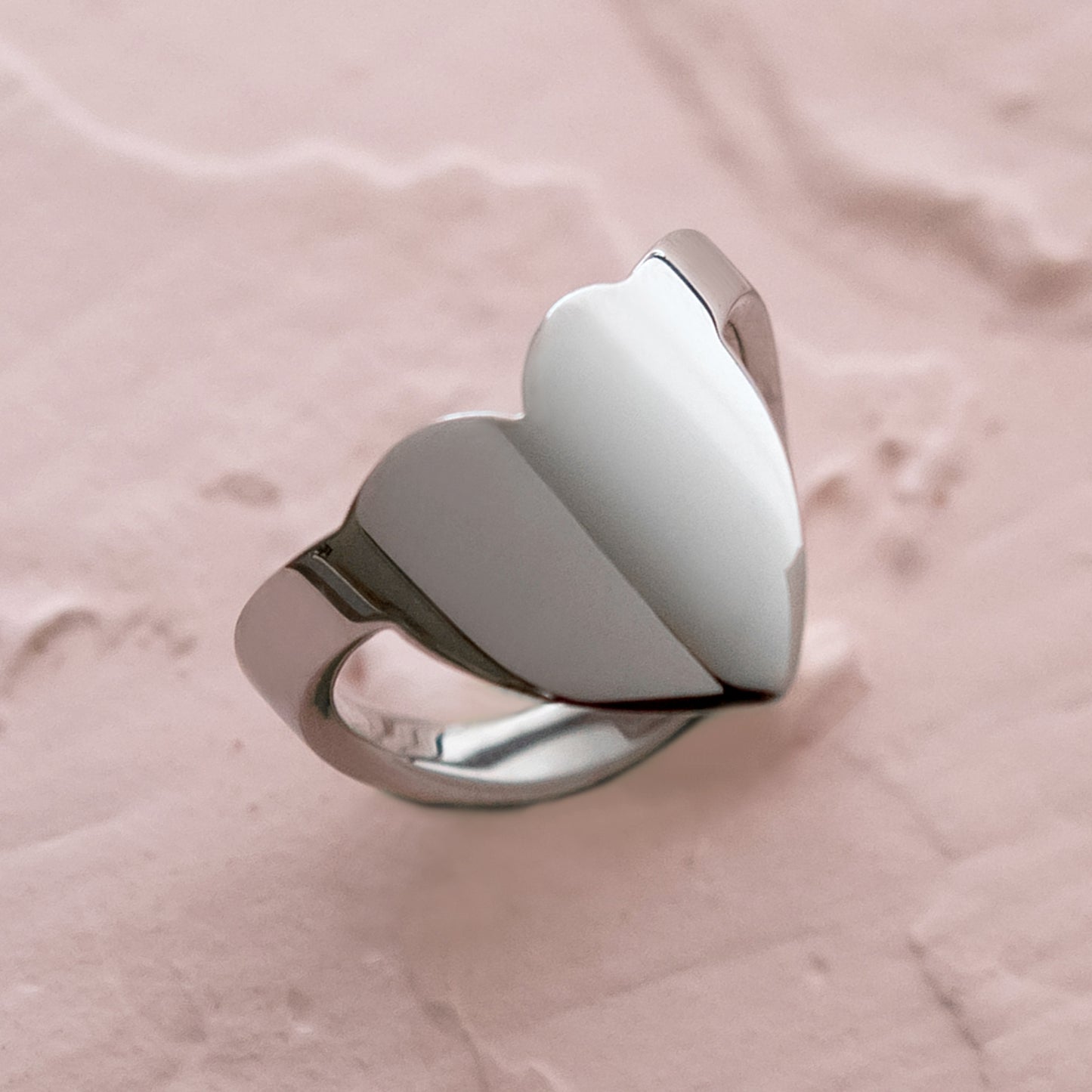 Stainless Steel Heart Shaped Thumb Ring for Women