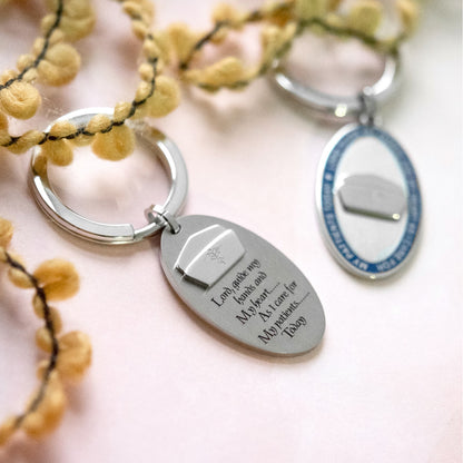 Oval Nurse's Prayer Key Ring Engraved Stainless Steel Nurse Appreciation Gift for Women or Men