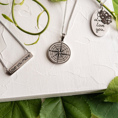 Right Direction Stainless Steel Compass Pendant Necklace with Inspirational Engraved Message